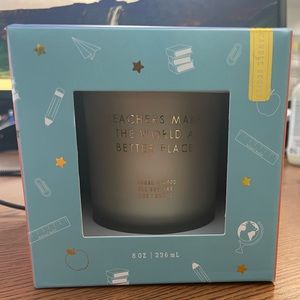 Teachers Make the World a Better Place Floral and Wood Soy Candle